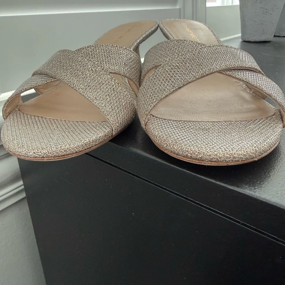 Stuart Weitzman NEW Size 9 minimalist slide sandal